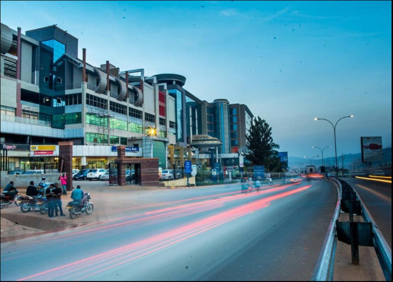 Airport Hotel Entebbe Eksteriør bilde